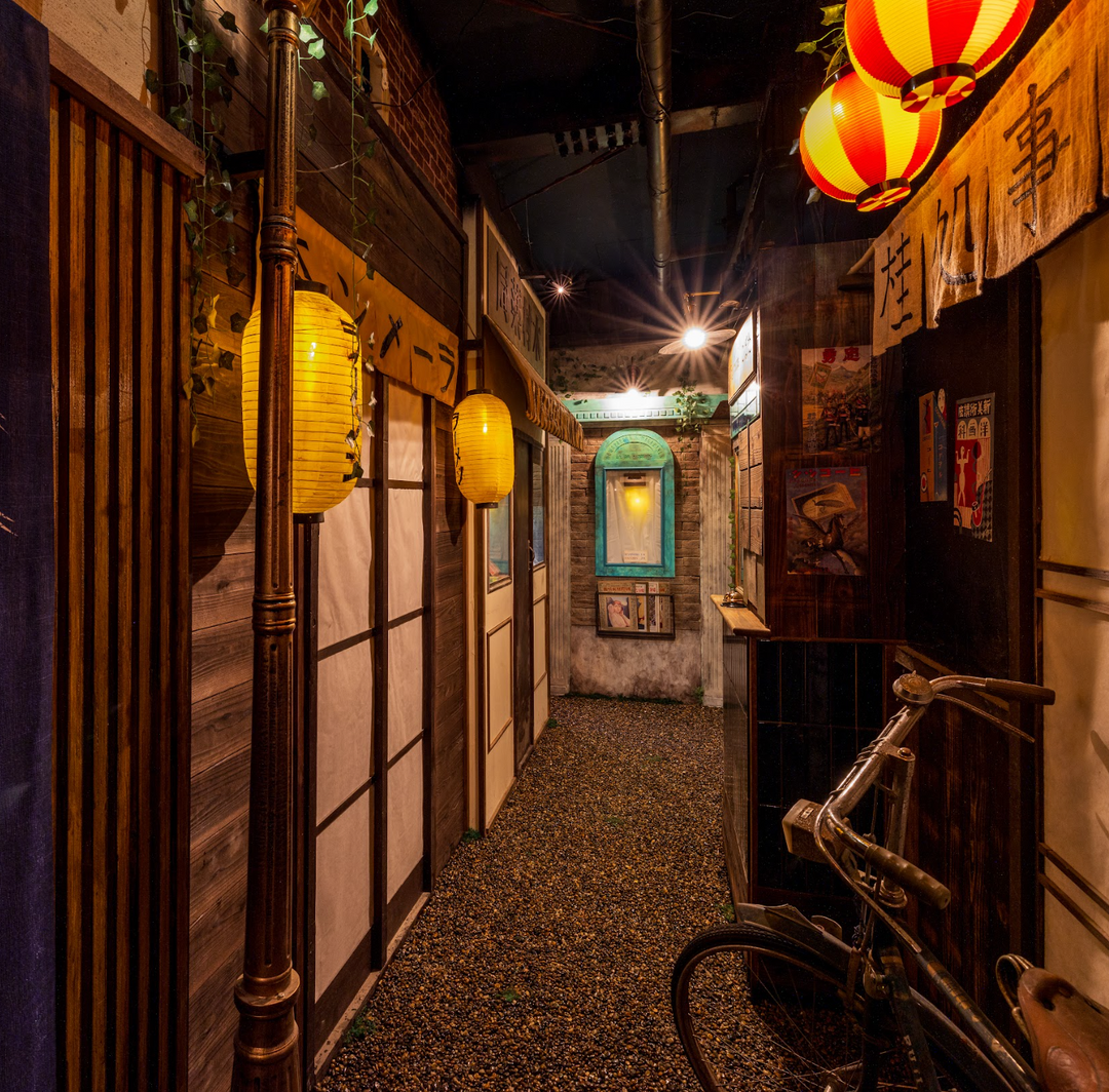 漆黒の悟り – Studio Escape